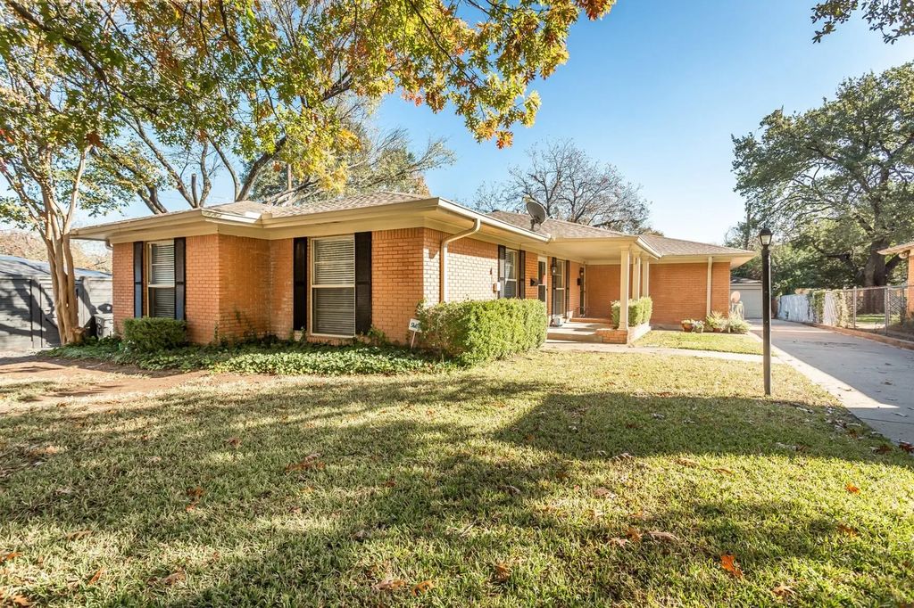 6556 Saint Moritz Avenue, Dallas
