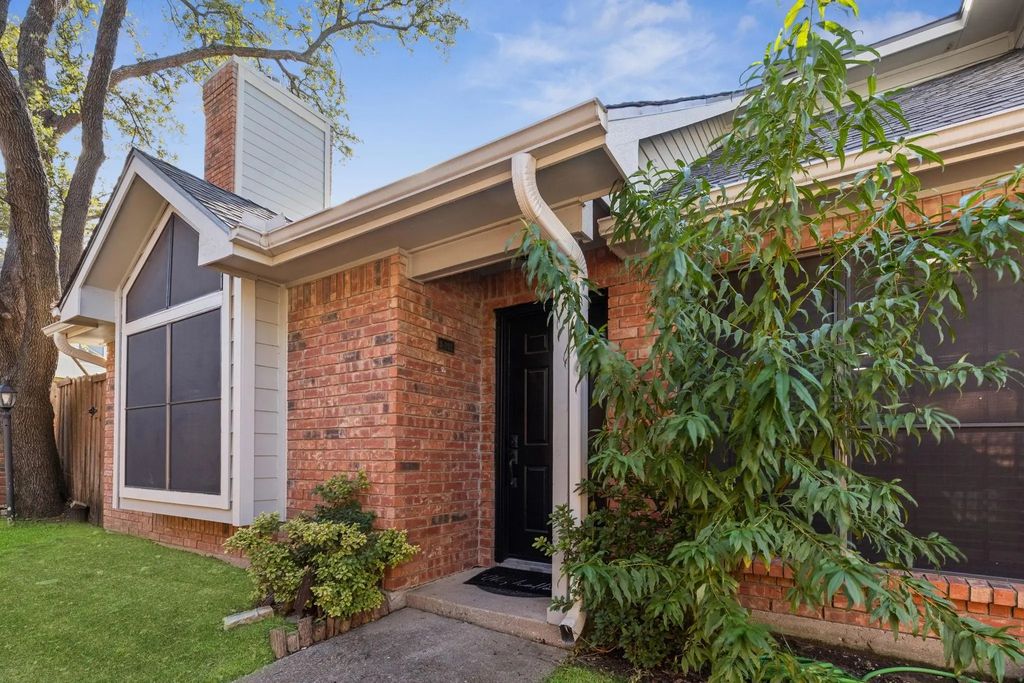 449 Harris Street 103b, Coppell