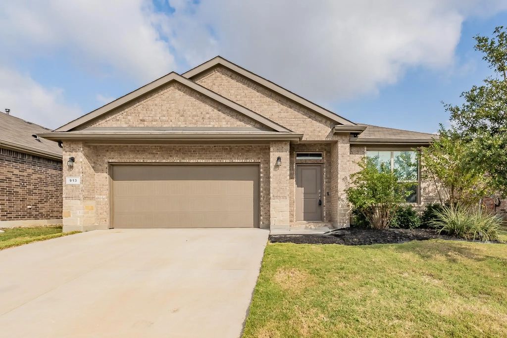 913 Stamford Way, Fort Worth