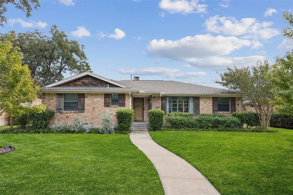 8422 Sweetwood Drive, Dallas