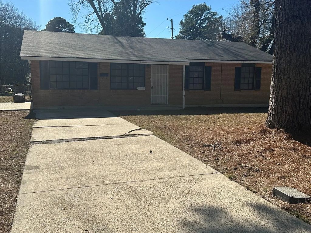 1119 Southland Park Drive, Shreveport