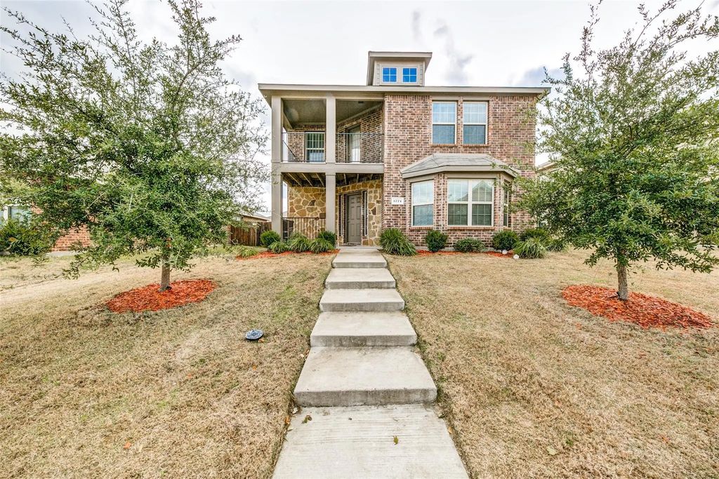 1774 Pioneer Way, Lancaster