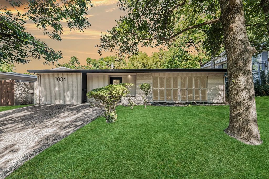 1034 Tipperary Drive, Dallas