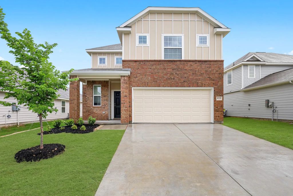 933 Rocket Plane Drive, Fort Worth