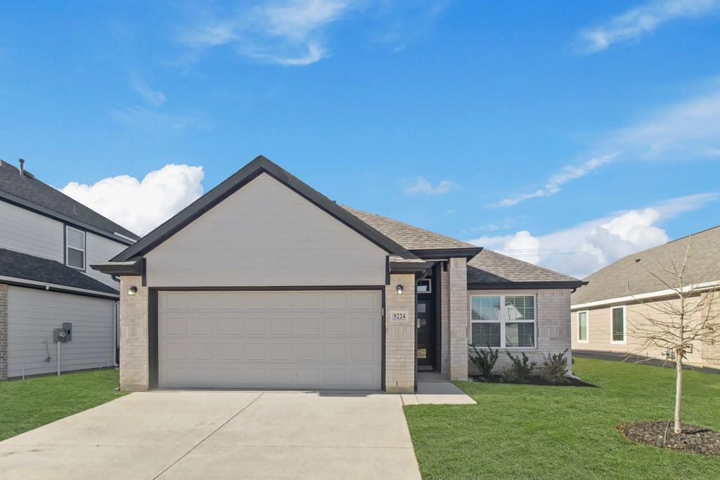 9224 Union Pacific Drive, Fort Worth