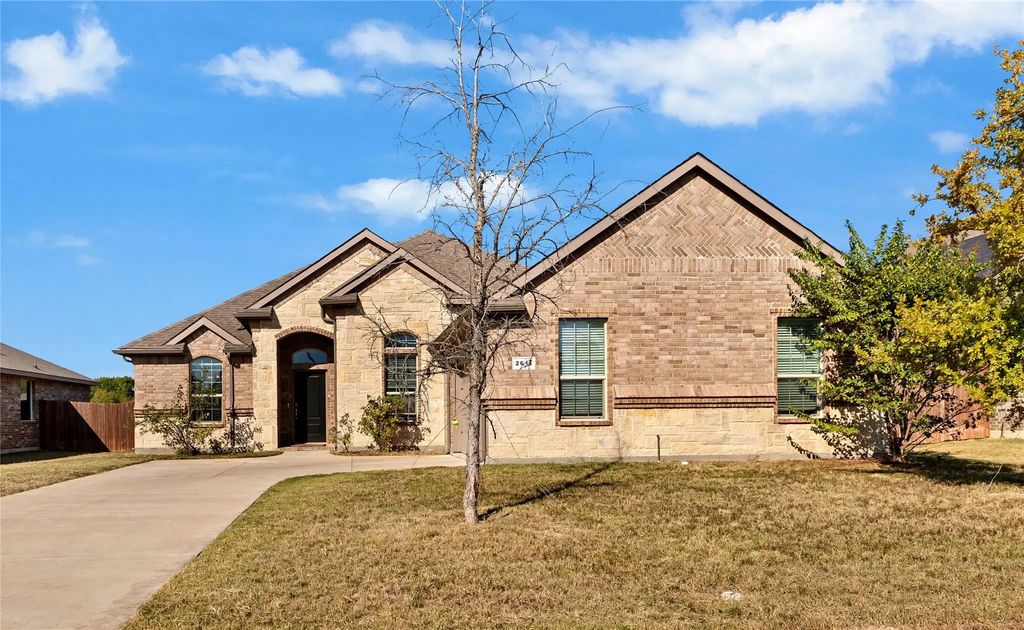 2611 Firebird Road, Glenn Heights