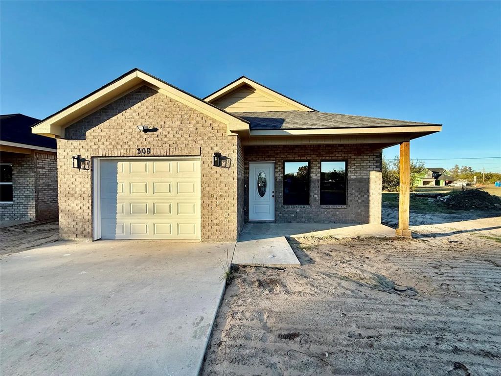 308 Sw 14th Street, Mineral Wells