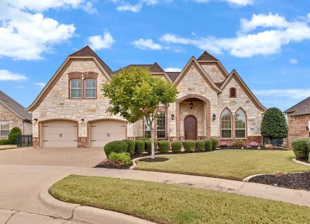 1403 Amsterdam Court, Granbury