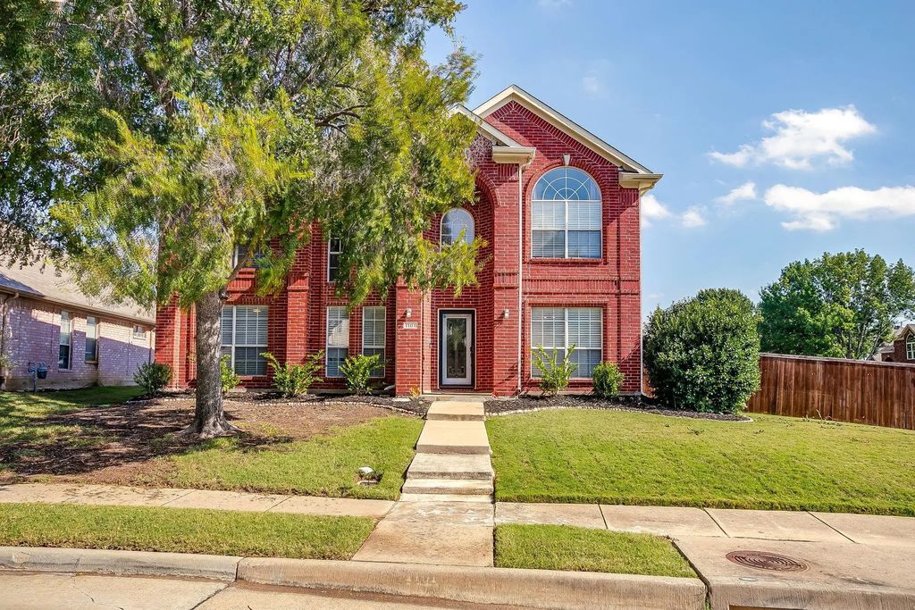 1101 Taylor Lane, Lewisville