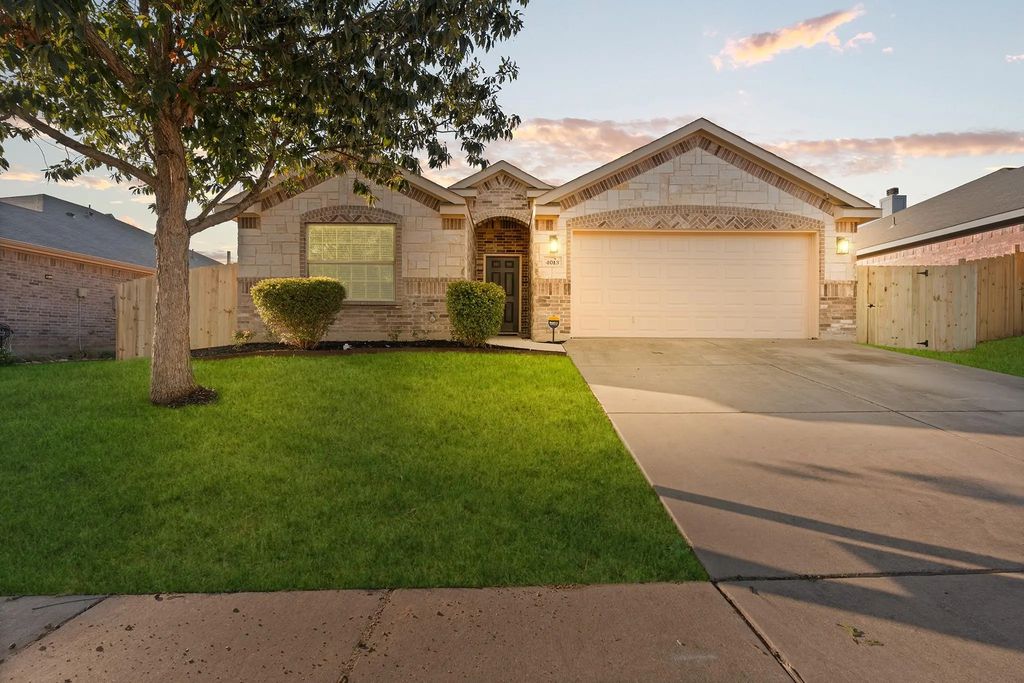 4013 Winter Springs Drive, Fort Worth