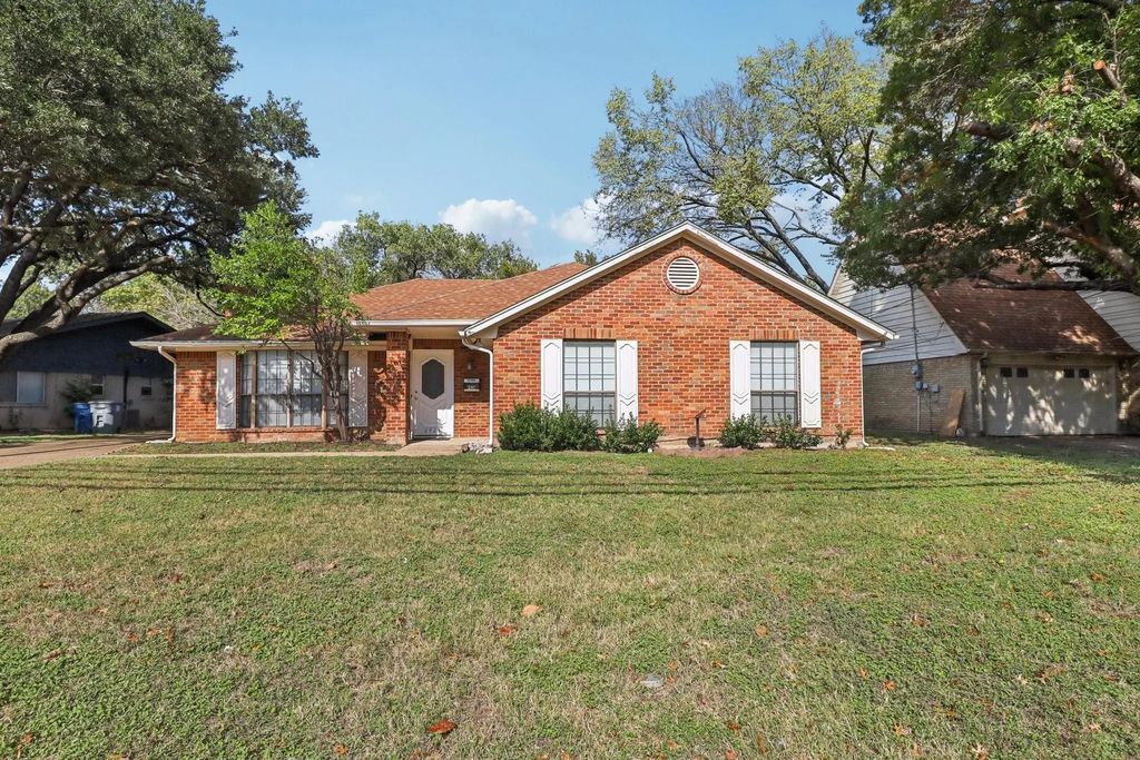 6928 Walling Lane, Dallas