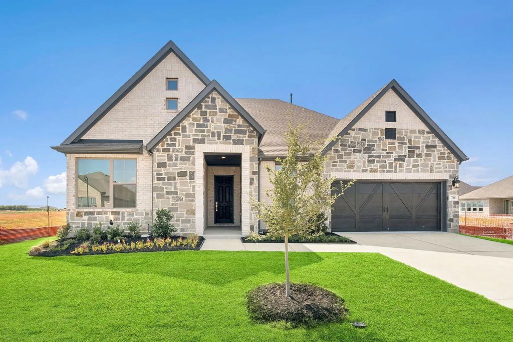 765 Shinnery Oak Way, Waxahachie