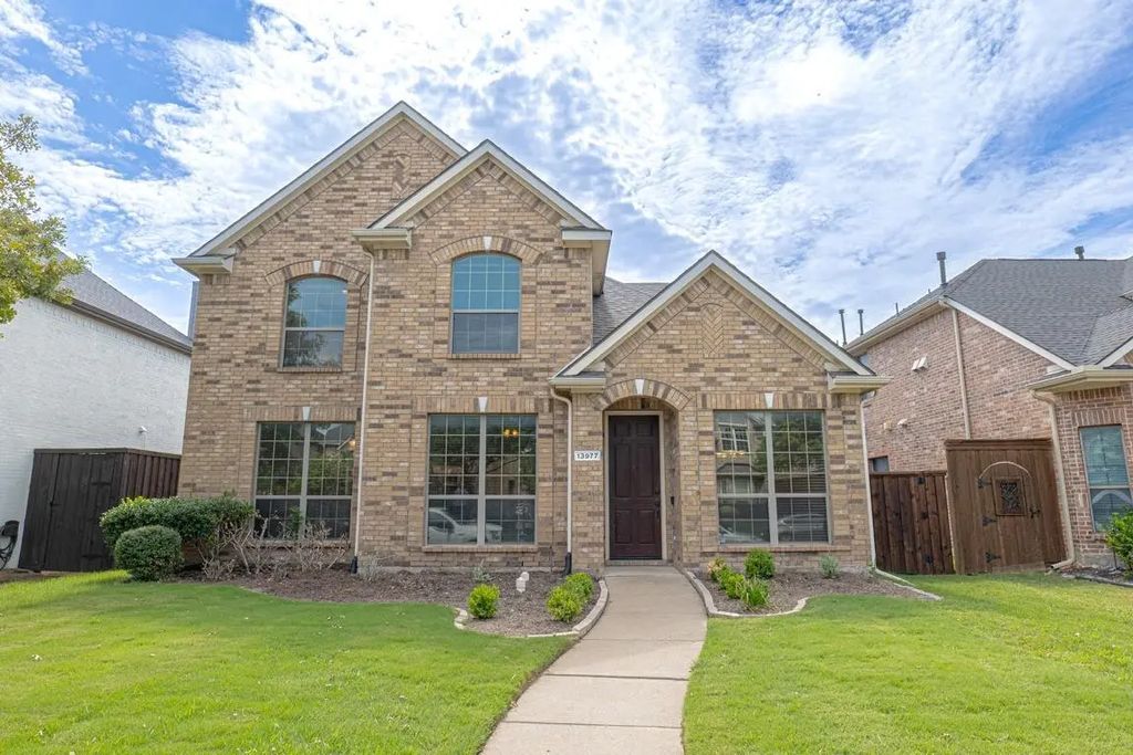 13977 Valley Mills Drive, Frisco