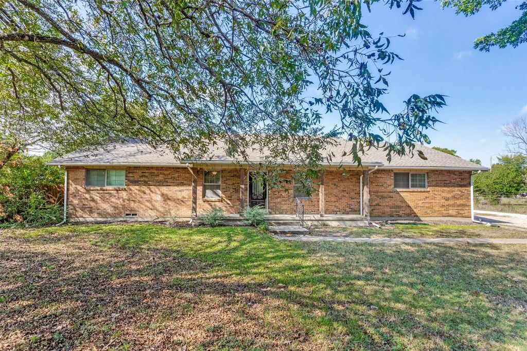 741 Country  Club Road, Fairview