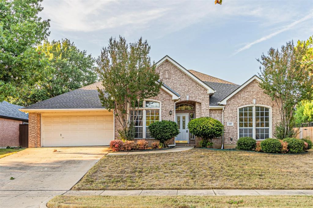 620 Gwyndellons Lane, Grand Prairie