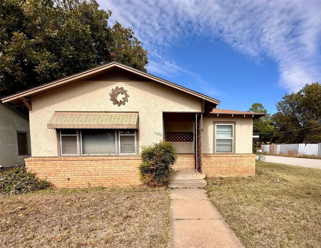 1000 W Custer Street, Seymour
