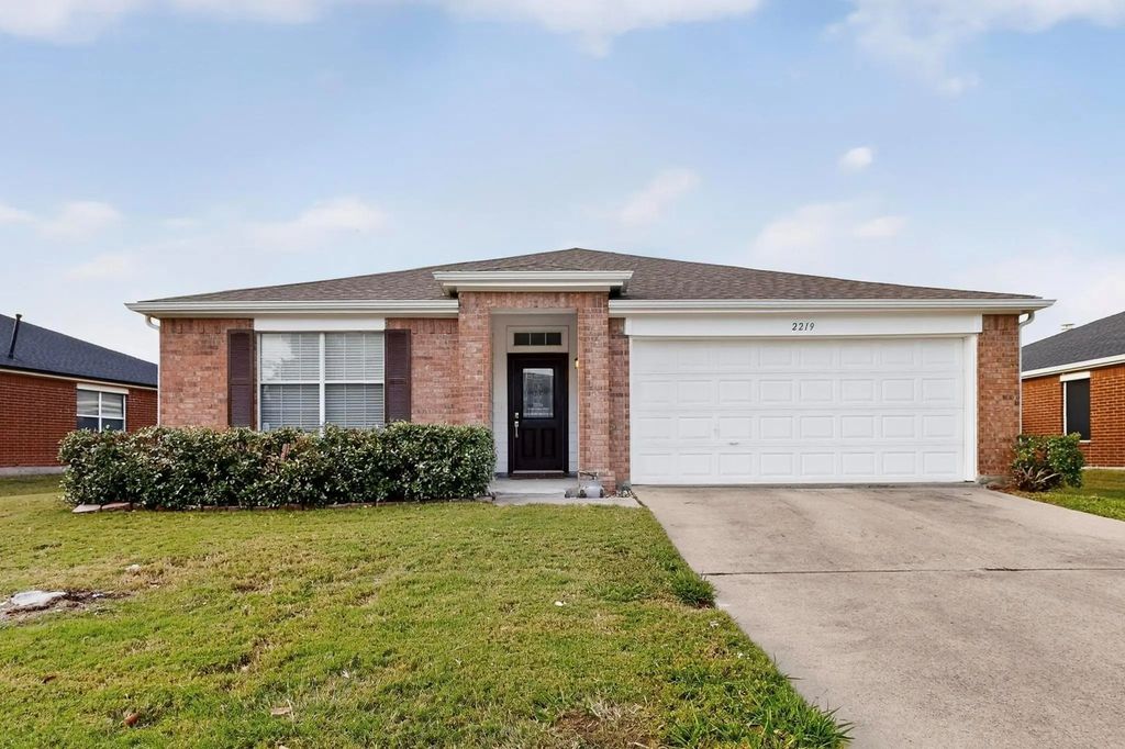 2219 Meade Court, Little Elm