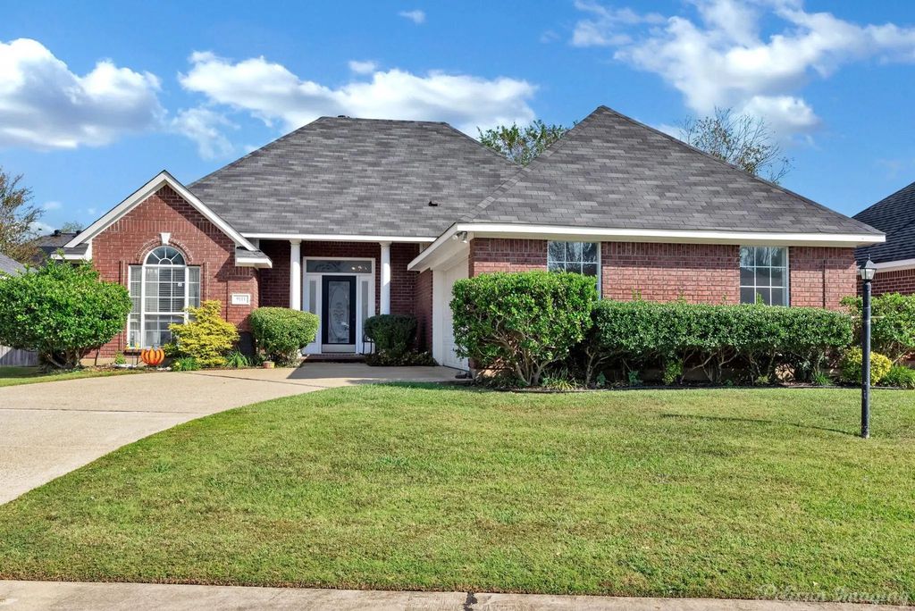 9111 Copperman Court, Shreveport