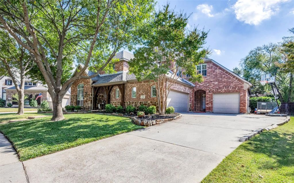 905 Bristlewood Drive, McKinney