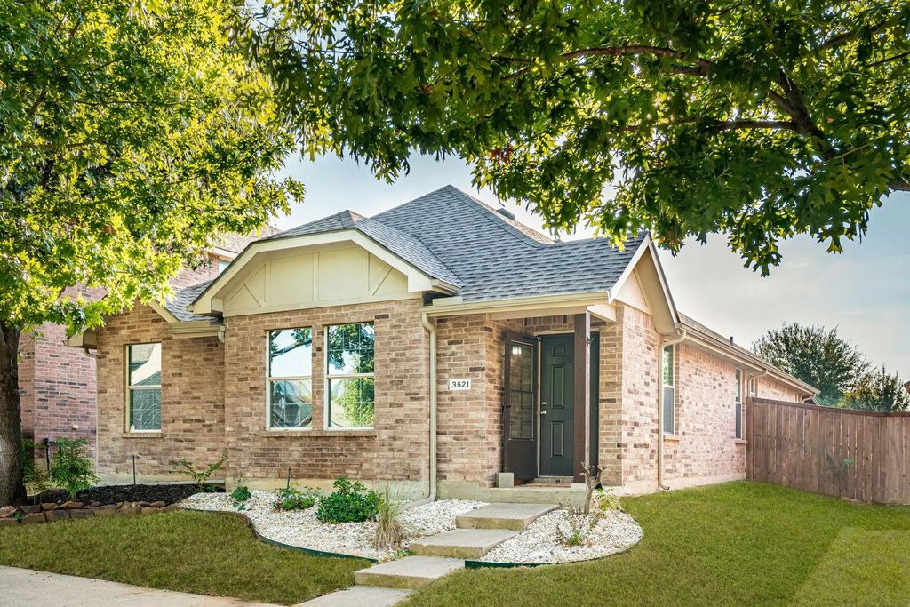 3521 Camino Real Trail, Denton