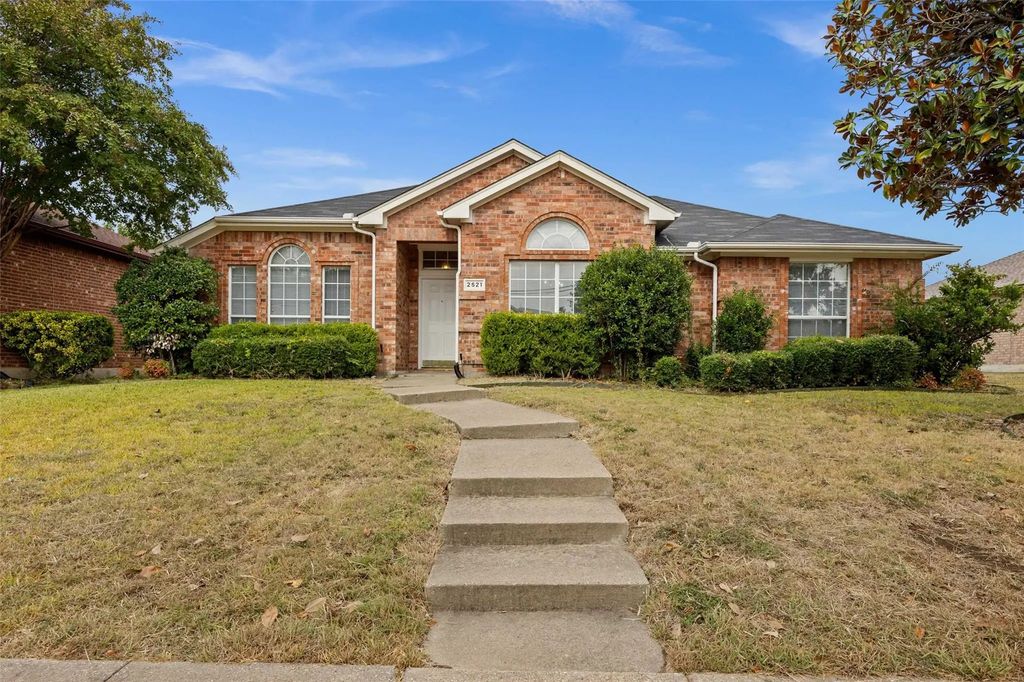 2521 Creek Crossing Road, Mesquite