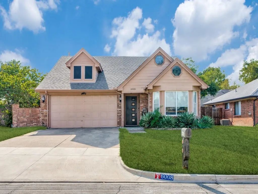 6008 Meadowdale Road, Arlington
