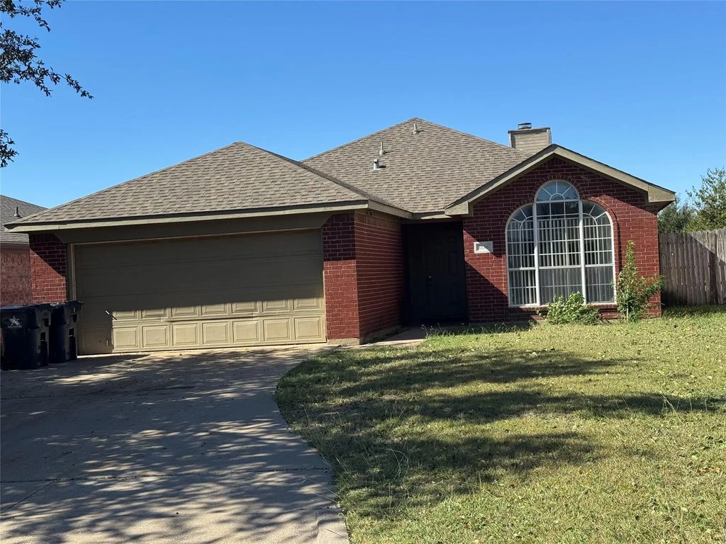 5536 Creekridge Drive, Arlington