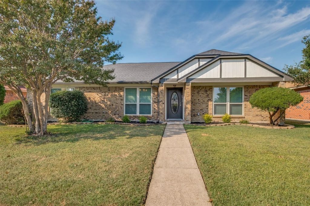 2413 Creighton Dr, Mesquite