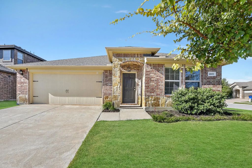 1007 Meadow Wood Lane, Princeton