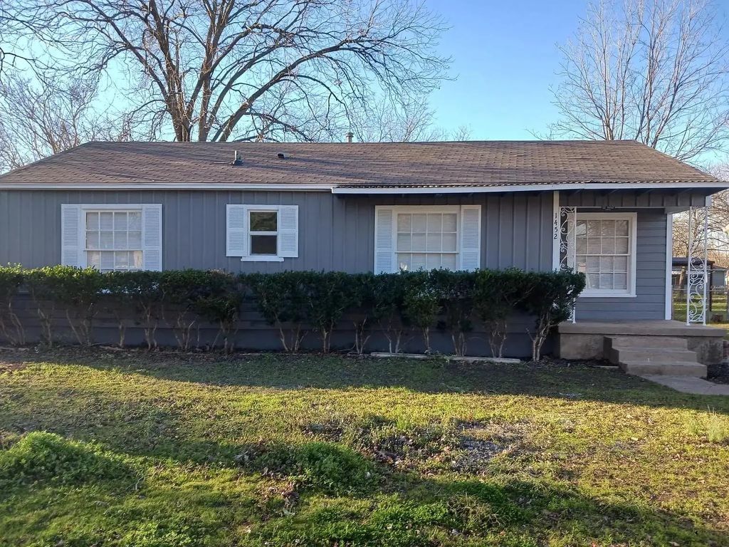 1452 Nash Street, Garland