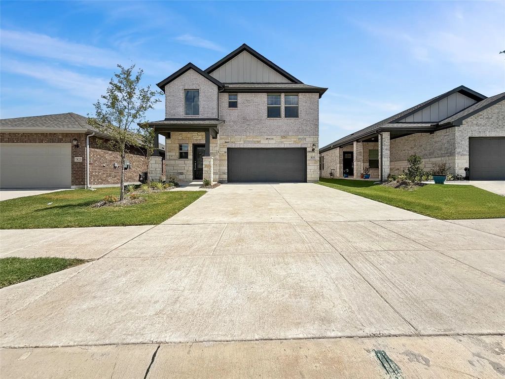 825 Honeydew Lane, Princeton