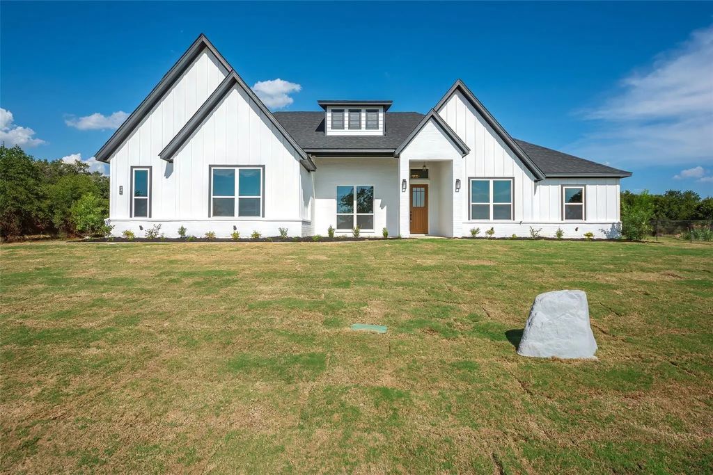 112 Dubois Road, Poolville