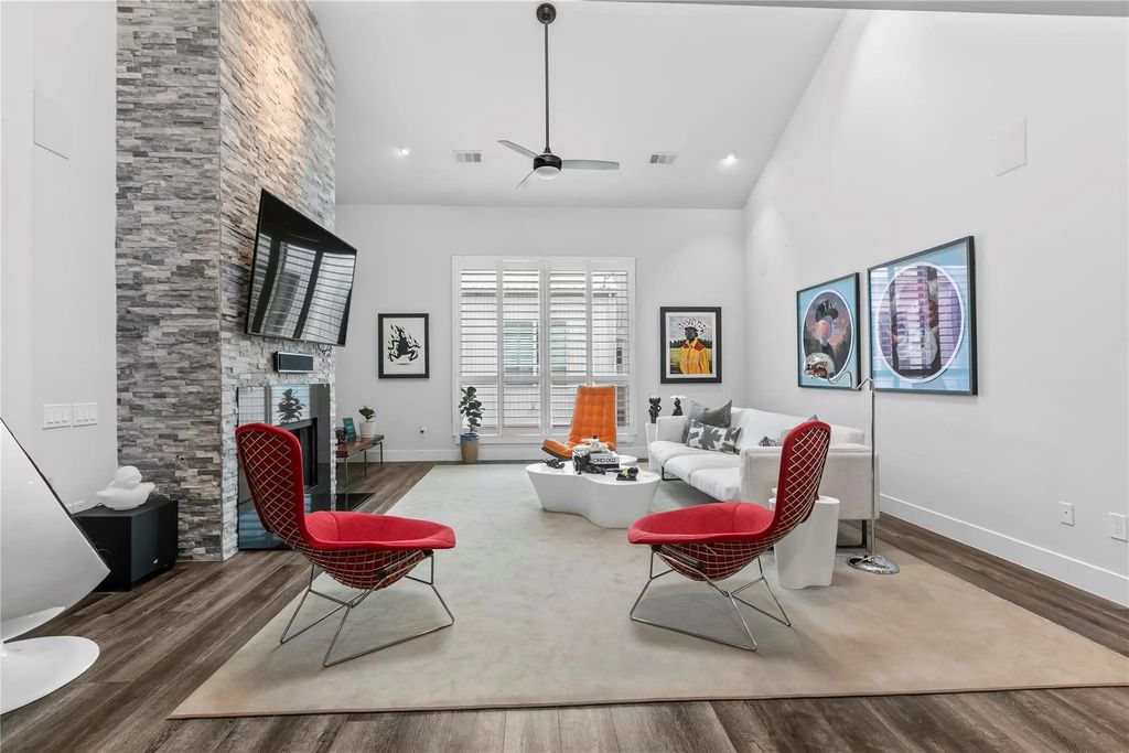2704 Shelby Avenue, Dallas