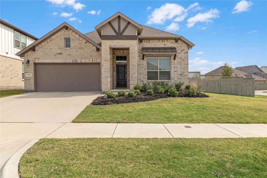 1325 Trailblazer Way, Northlake
