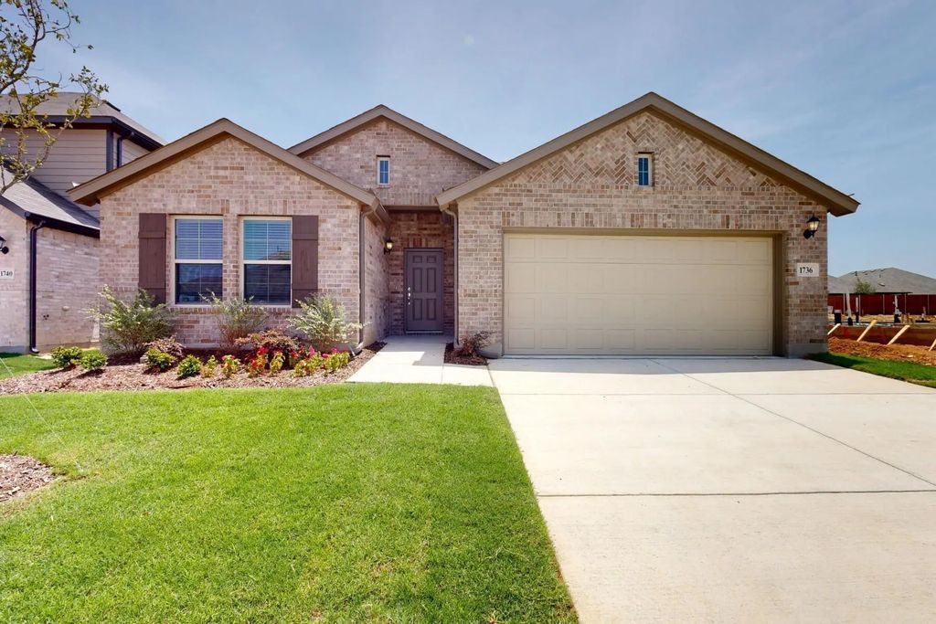 1736 Opaca Drive, Fort Worth