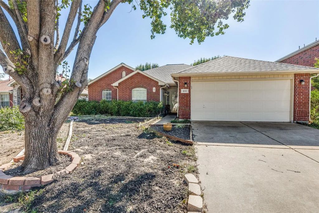 853 Atchison Drive, Saginaw