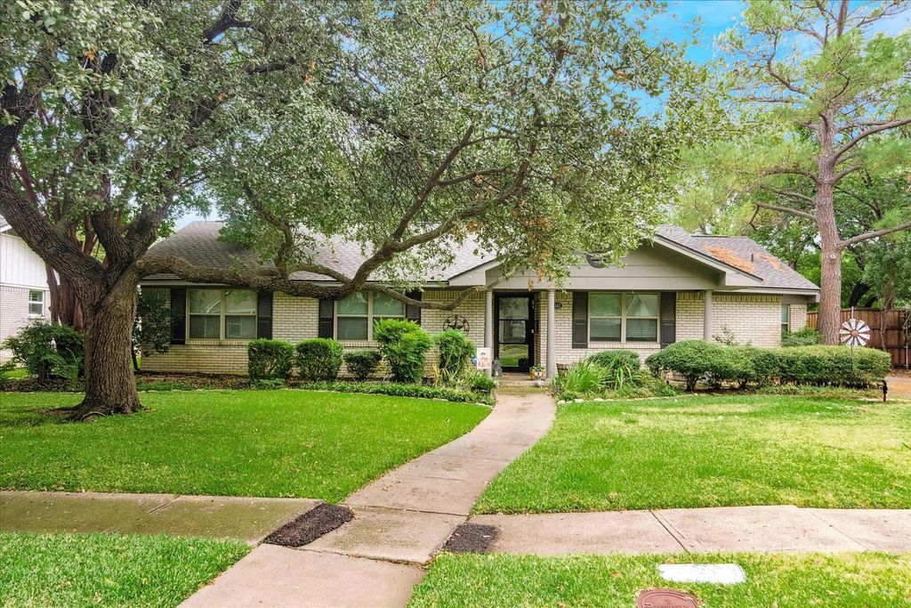 3342 Whitehall Drive, Dallas