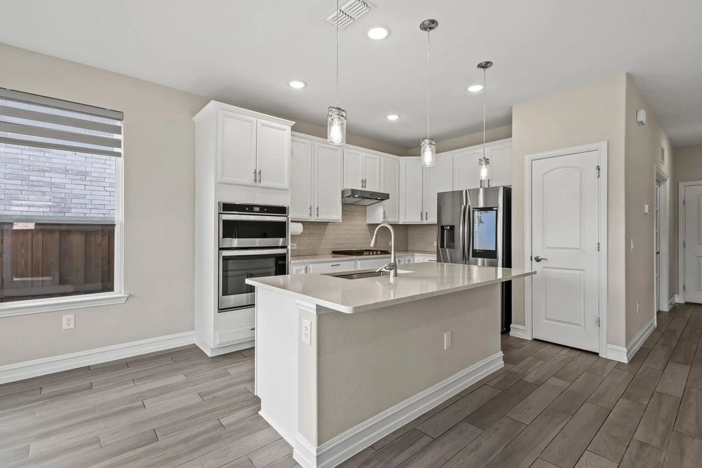 9922 Michael Irvin Street, Irving