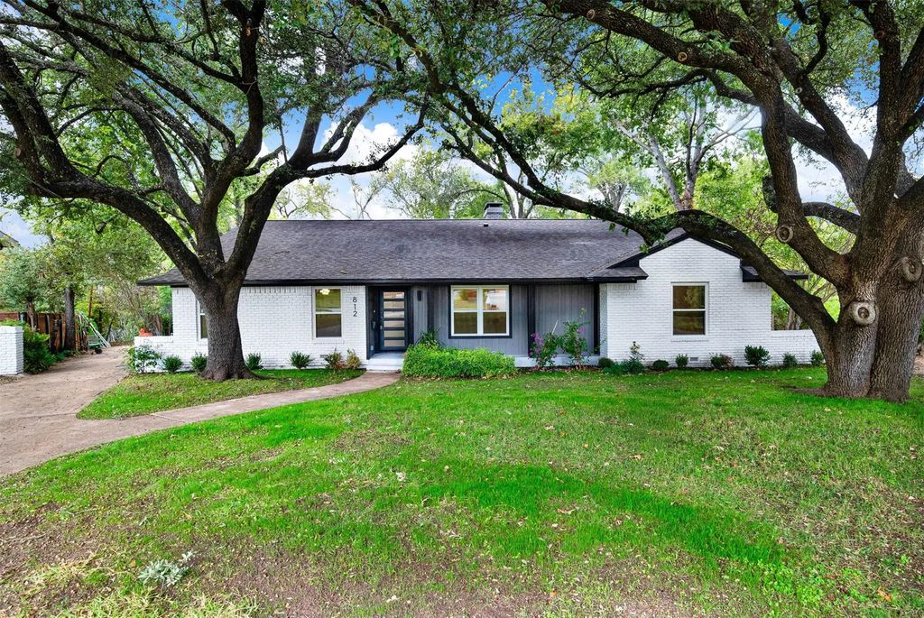 812 Belt Line Cove, Richardson