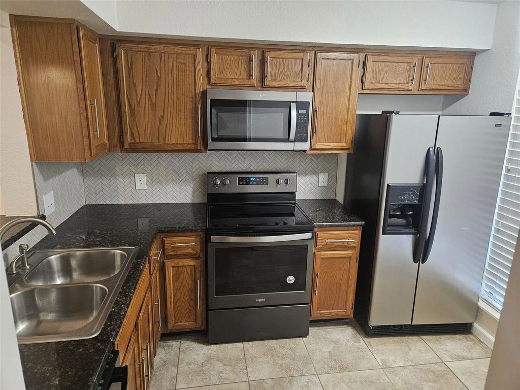9601 Forest Lane 224, Dallas