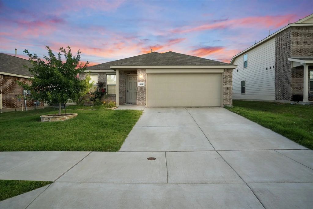 429 Frio Pass Trail, Fort Worth