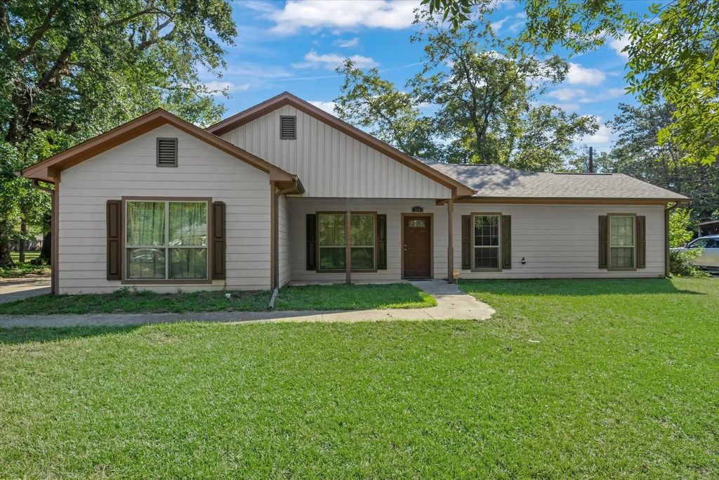 520 Hillcrest Avenue, Tyler