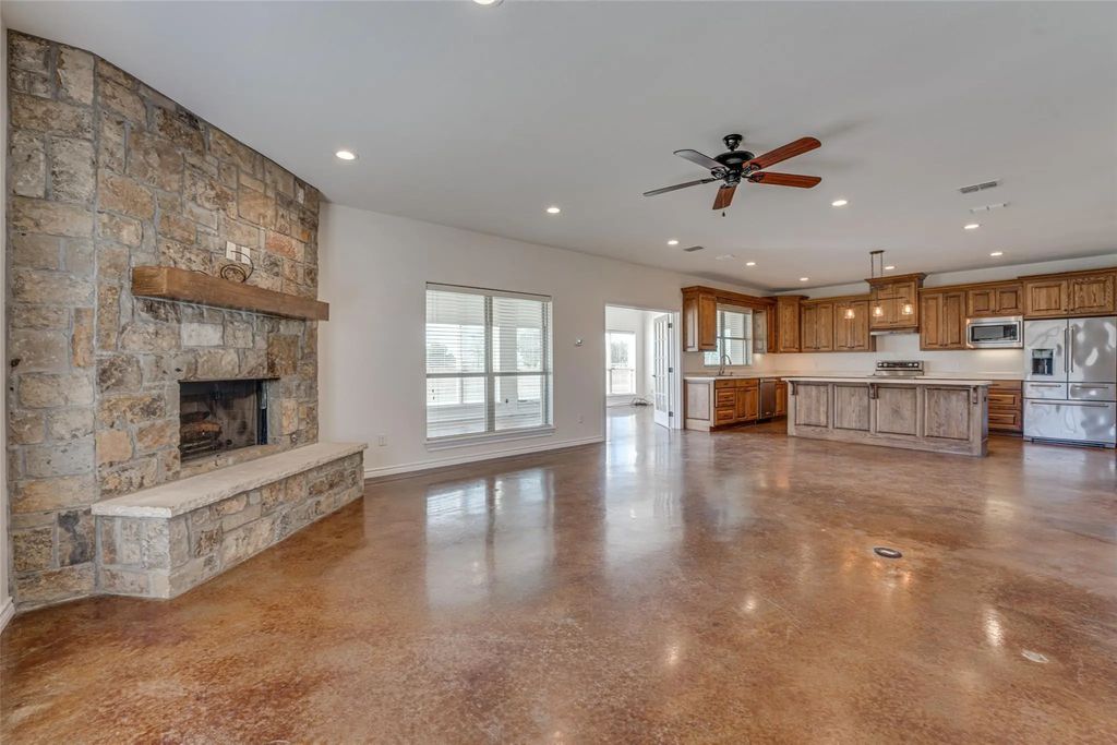 424 Saddle Ridge Road, Sulphur Springs