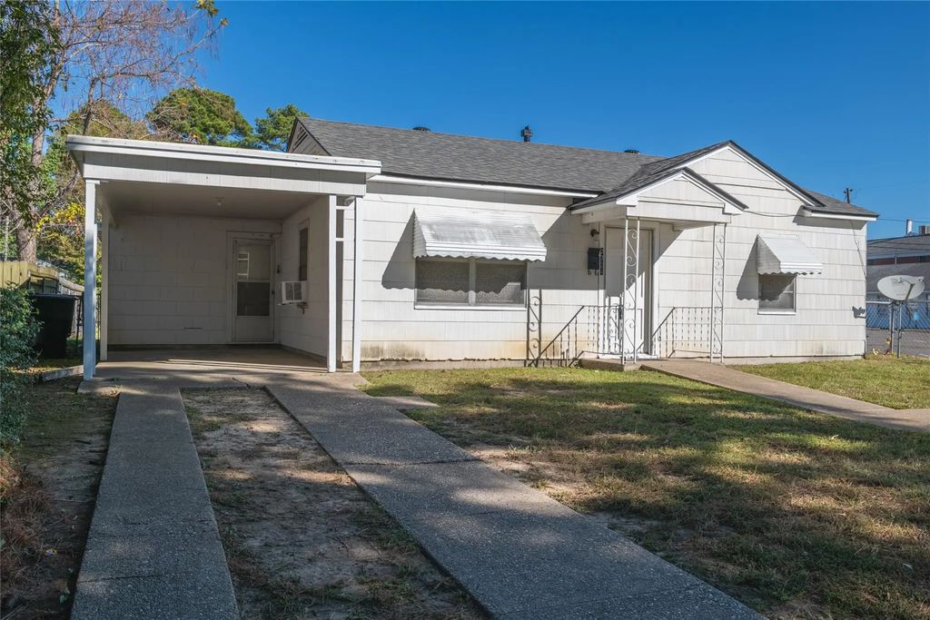 2724 Grassmere Street, Shreveport
