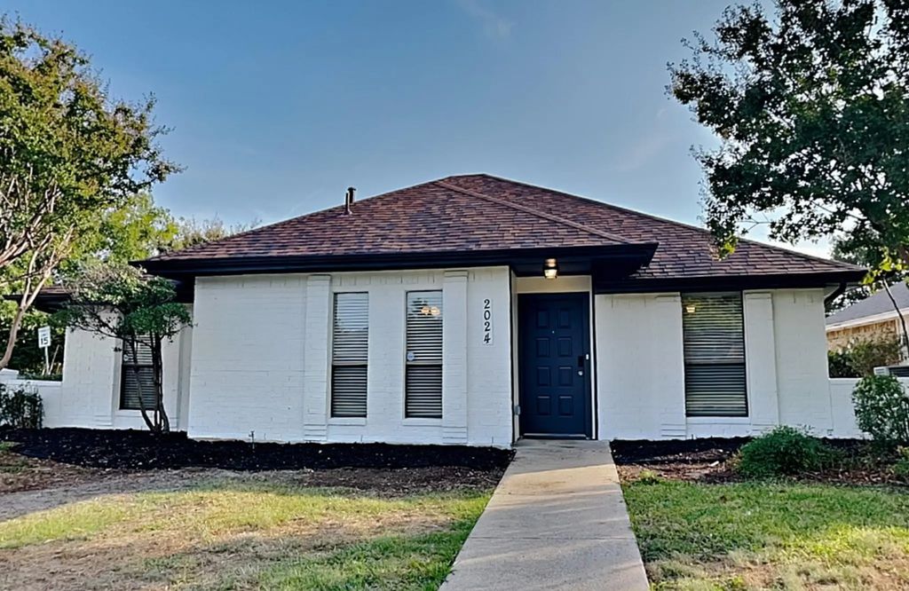 2024 Arles Lane, Carrollton