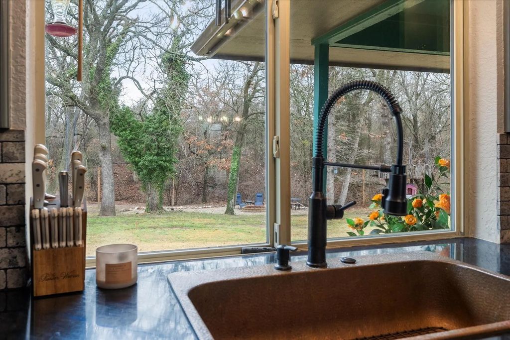 5197 Zion Hill Road, Weatherford