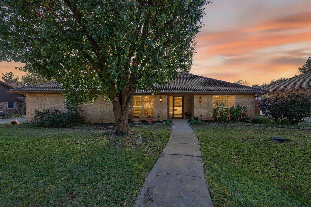 1128 Sunset Drive, Trophy Club