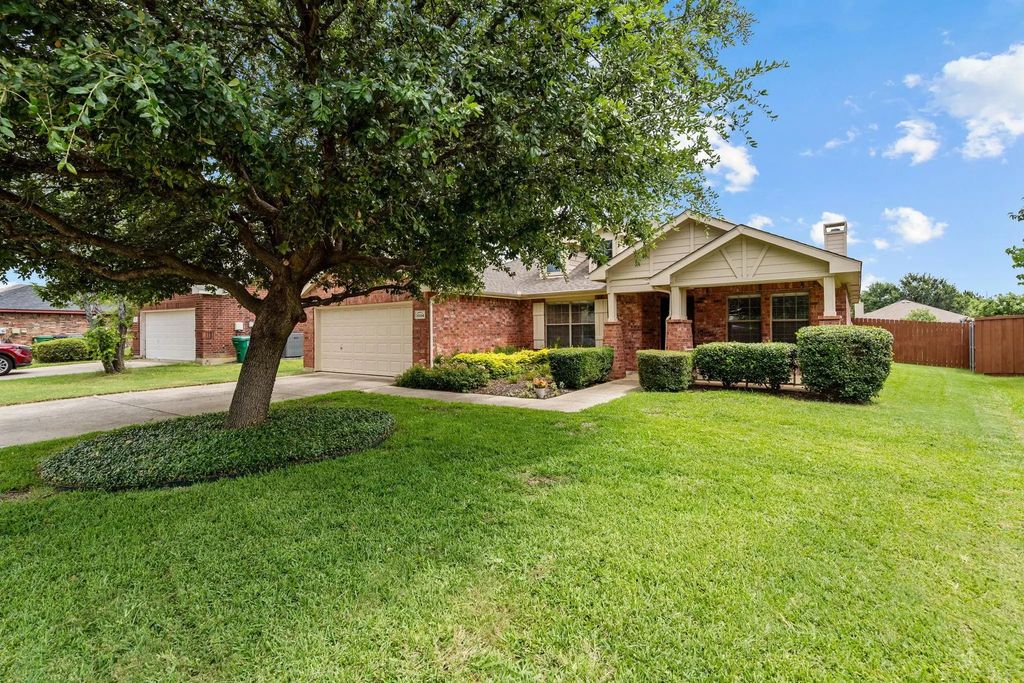 3504 Beatriz Drive, Denton