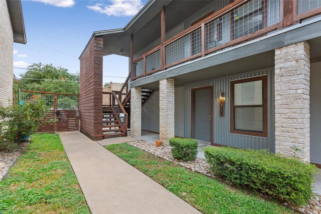 1356 S 12th Street, Waco