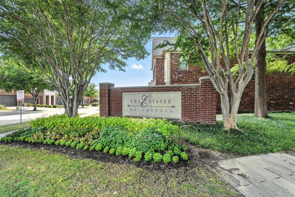 1008 Colonial Drive, Coppell